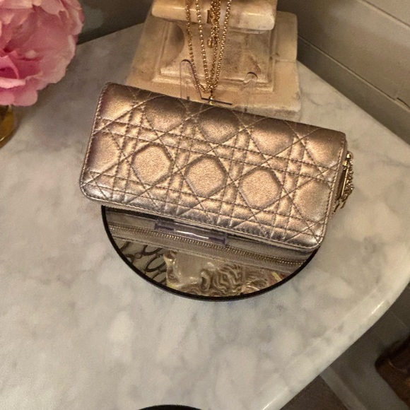 Gorgeous EUC Christian Dior Gold Quilted Cannage Long Wallet w Sig Charm Pull - Picture 13 of 14